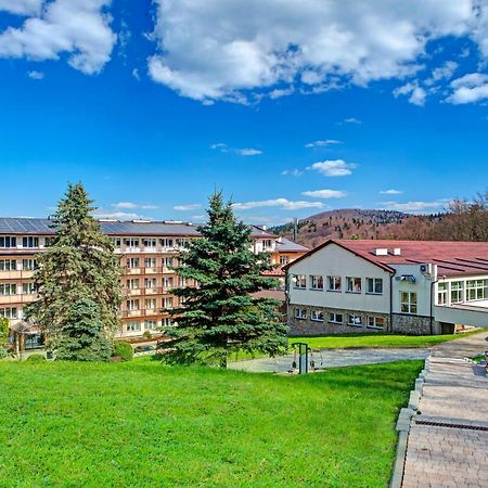 Kzzg W Polsce, Gornicze Sanatorium Zwiazkowe "Gornik" Hotel Iwonicz-Zdrój Exterior foto