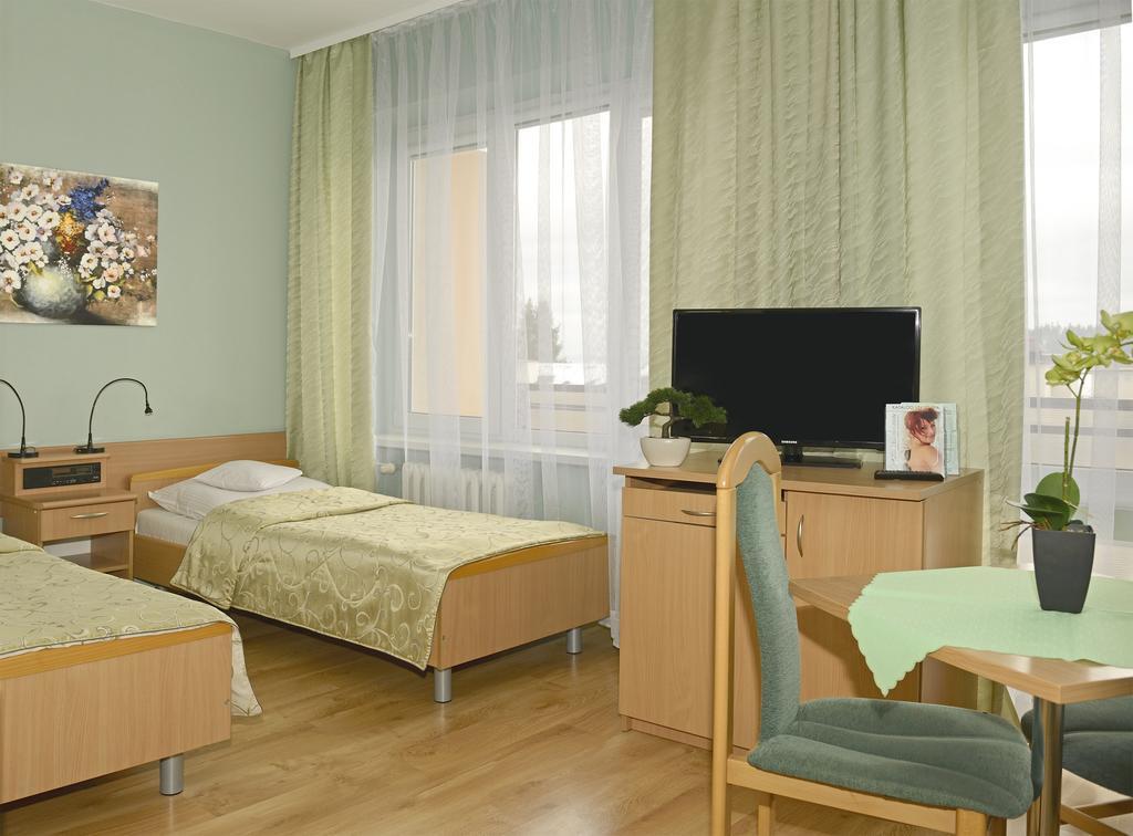 Kzzg W Polsce, Gornicze Sanatorium Zwiazkowe "Gornik" Hotel Iwonicz-Zdrój Cameră foto