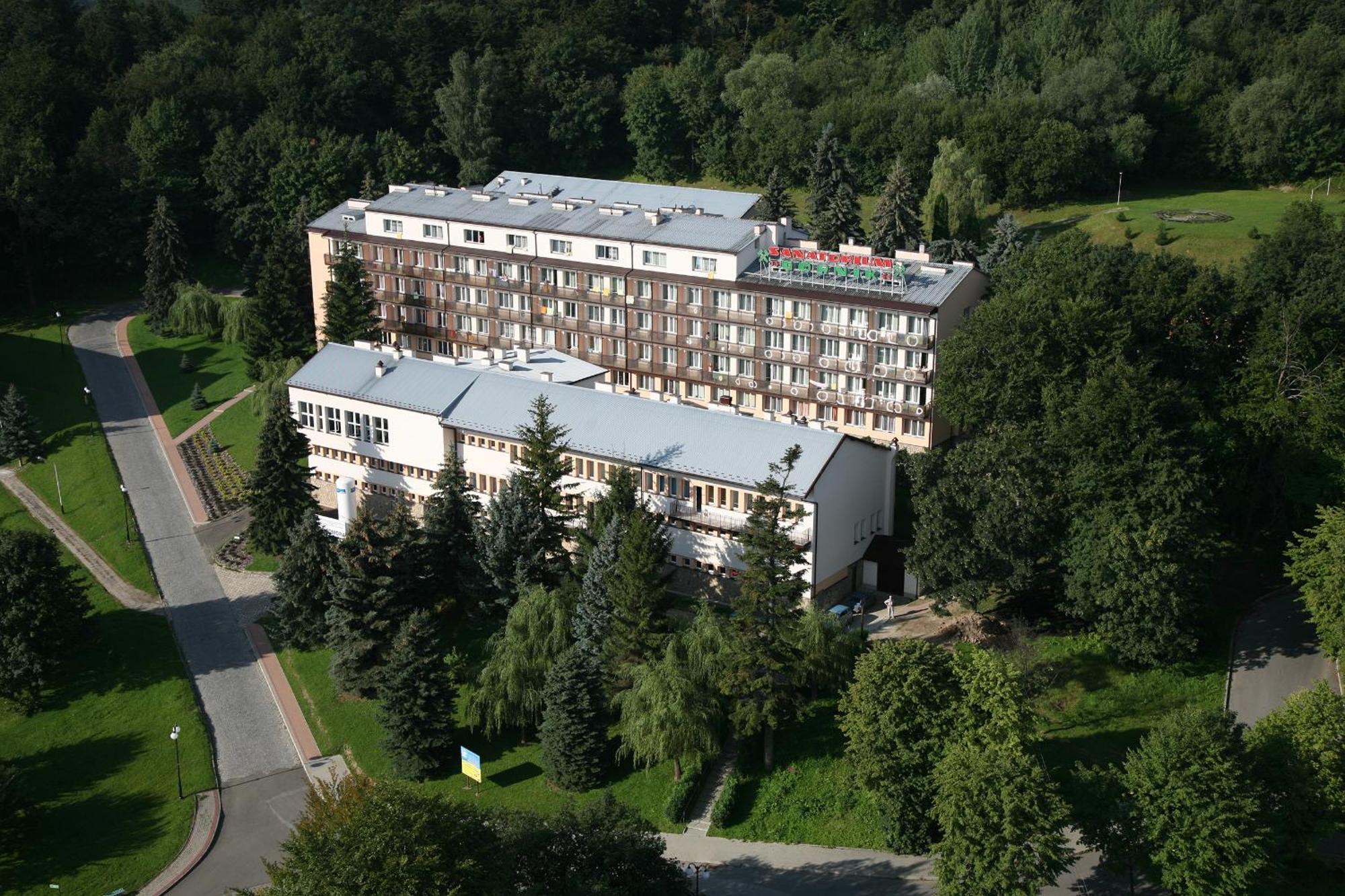Kzzg W Polsce, Gornicze Sanatorium Zwiazkowe "Gornik" Hotel Iwonicz-Zdrój Exterior foto